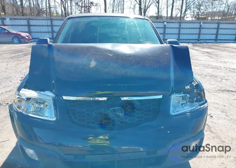 2008 Mazda Tribute I Sport z USA, uszkodzony, nr VIN 4F2CZ02Z68KM31828